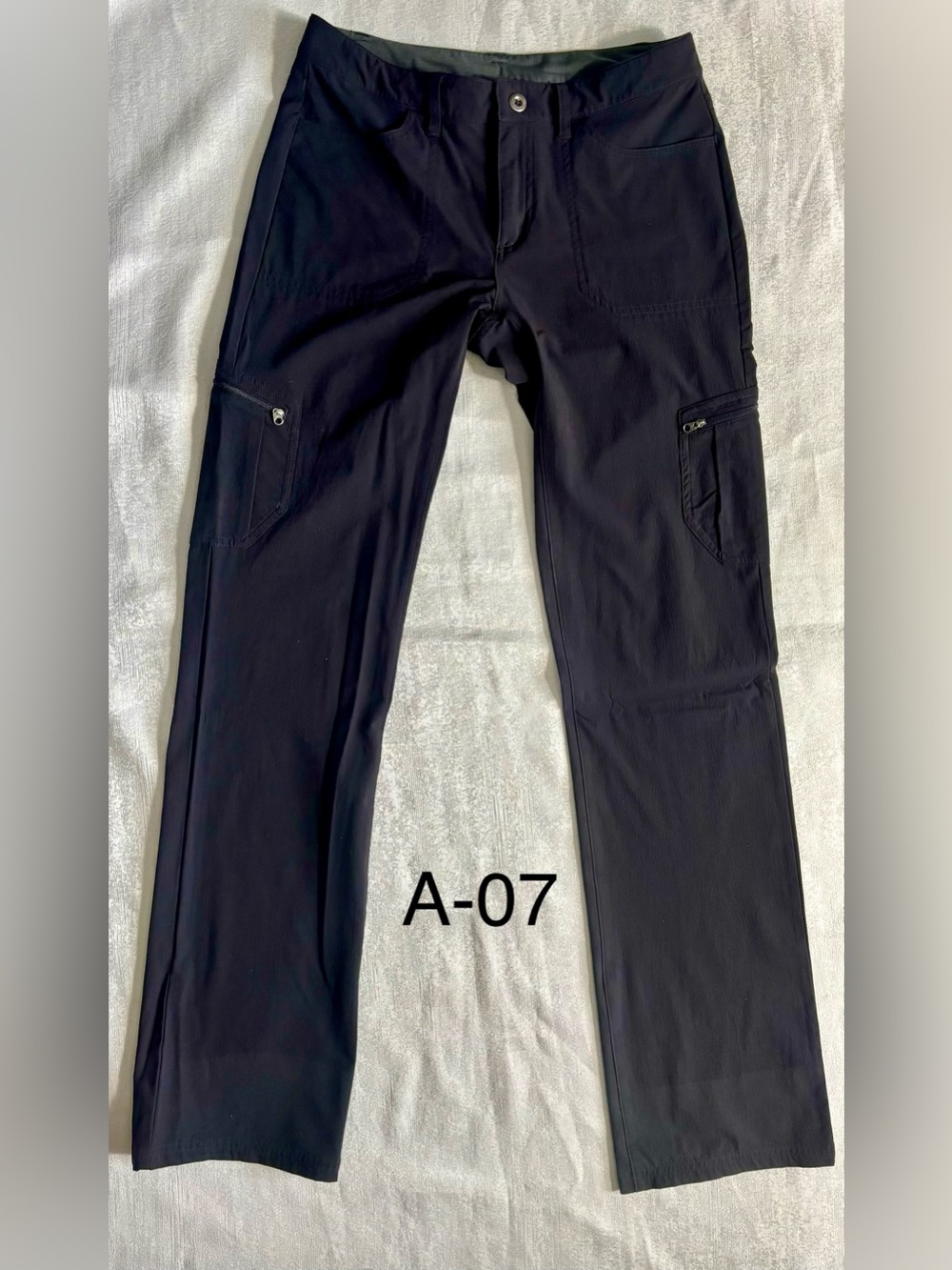 Patagonia Black Women's Cargo Pants with Zip Pockets